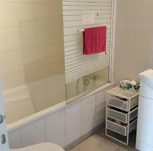 Les Couesnons منزل للإقامة *